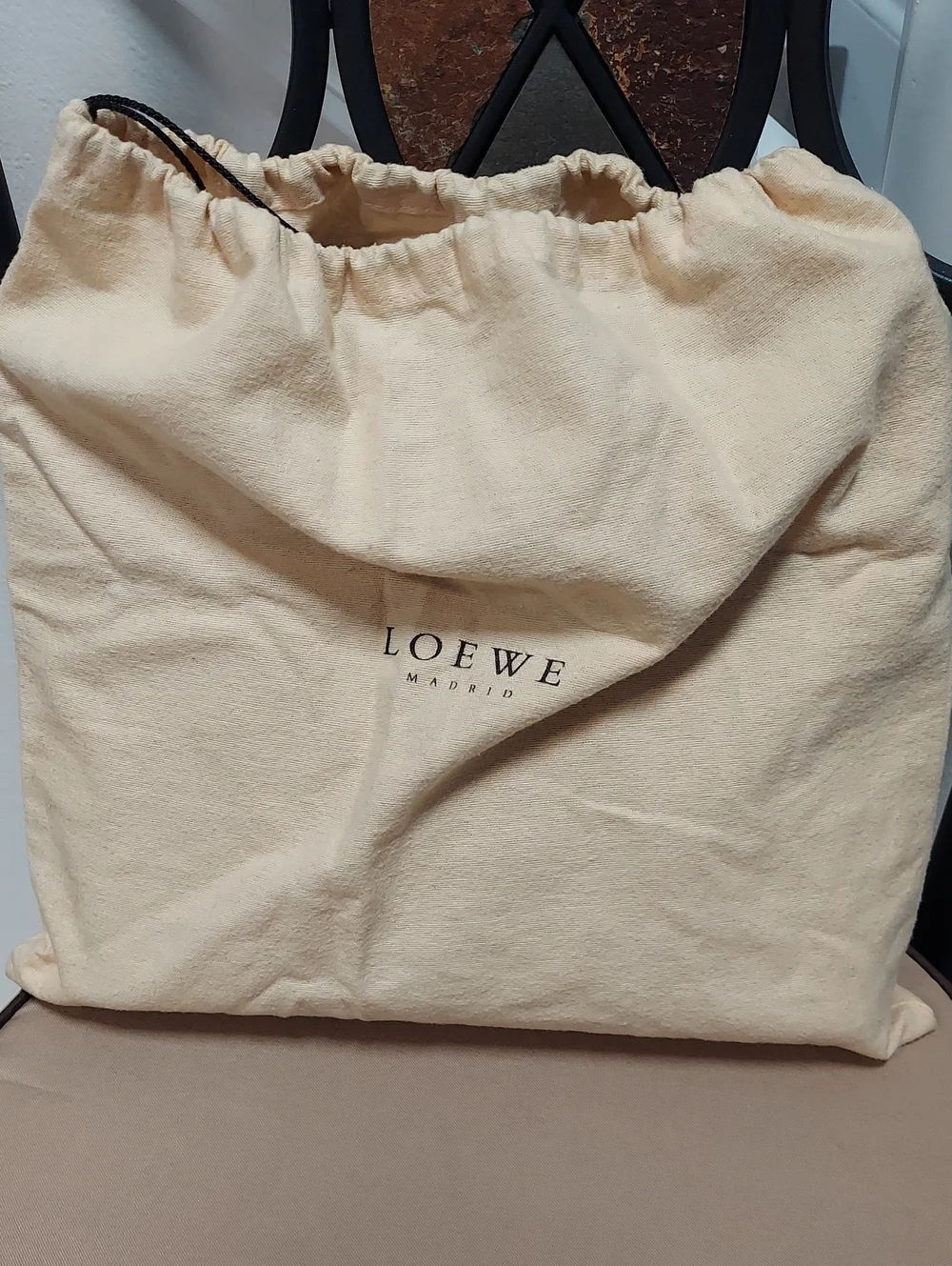 🌟 ULTRA RARE VINTAGE LOEWE MADRID TEXTURED LEATHER BAG 🌟